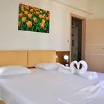 Georgias Apartments